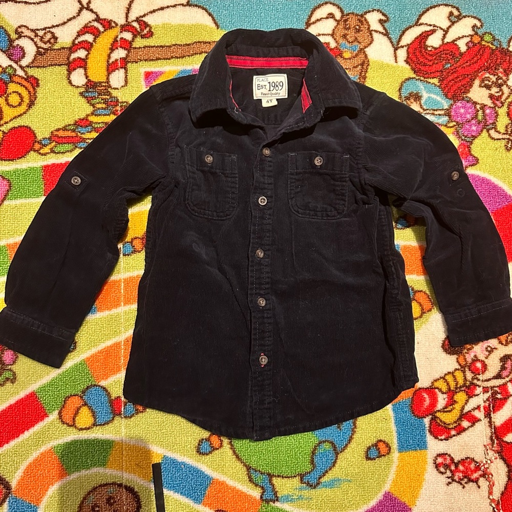 🐠2/$10🐠 Boys 🧒 corduroy button up shirt 👕